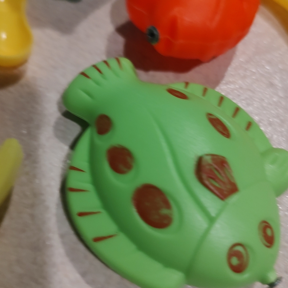 Lot of preschool toys includes 5 magnetic fish and two yellow nets. No rod - Picture 2 of 10